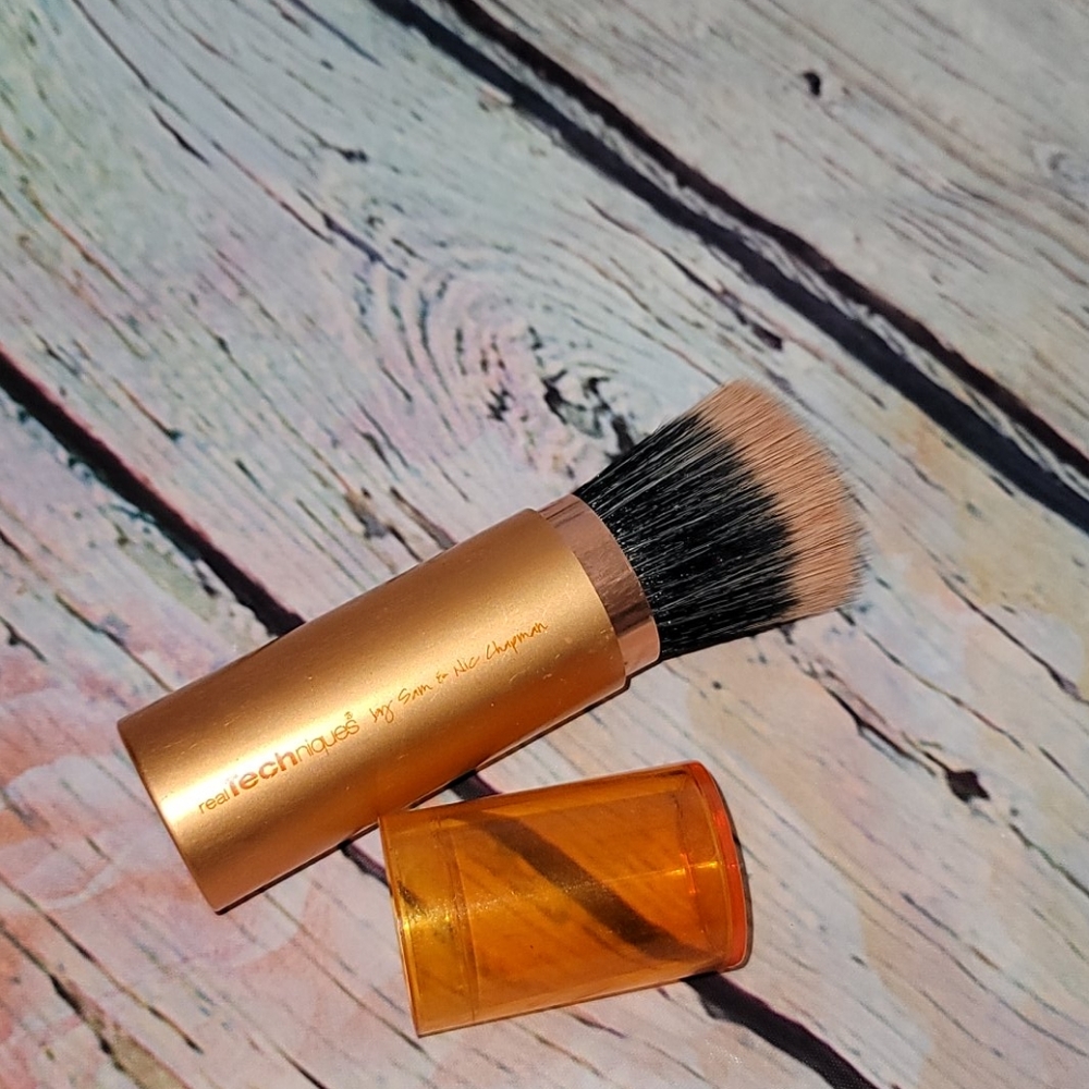 Retractable brush - Picture 3 of 4